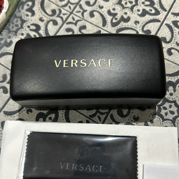 Versace glasses women’s sunglasses - Picture 6 of 6